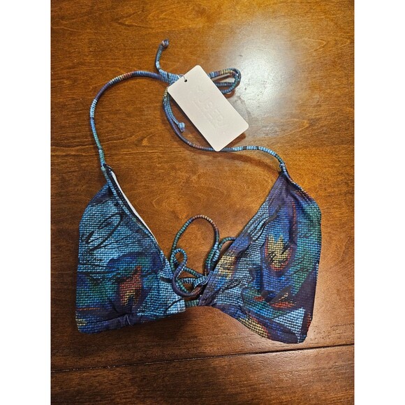 Top - Picture 4 of 5